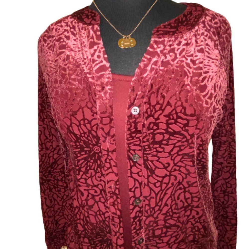 🆕Intro. Stretch Petite Burgandy Top size PM - Picture 8 of 9